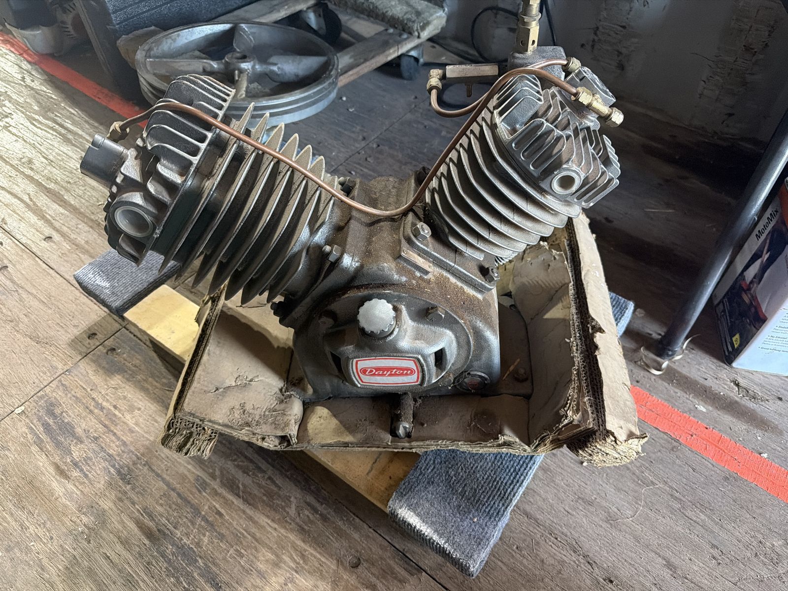 Dayton air compressor head