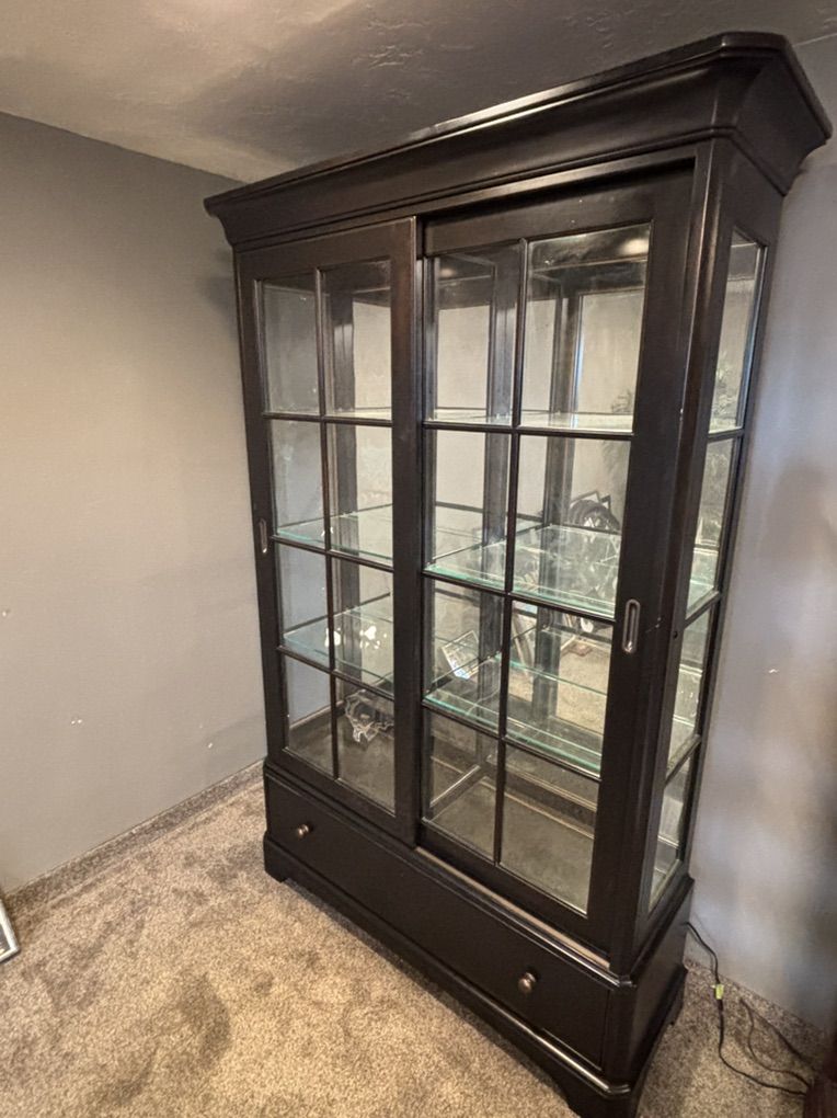 Thomasville Glass Shelf Display Case