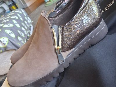 New womens Munro loafers gray leather sz7.5