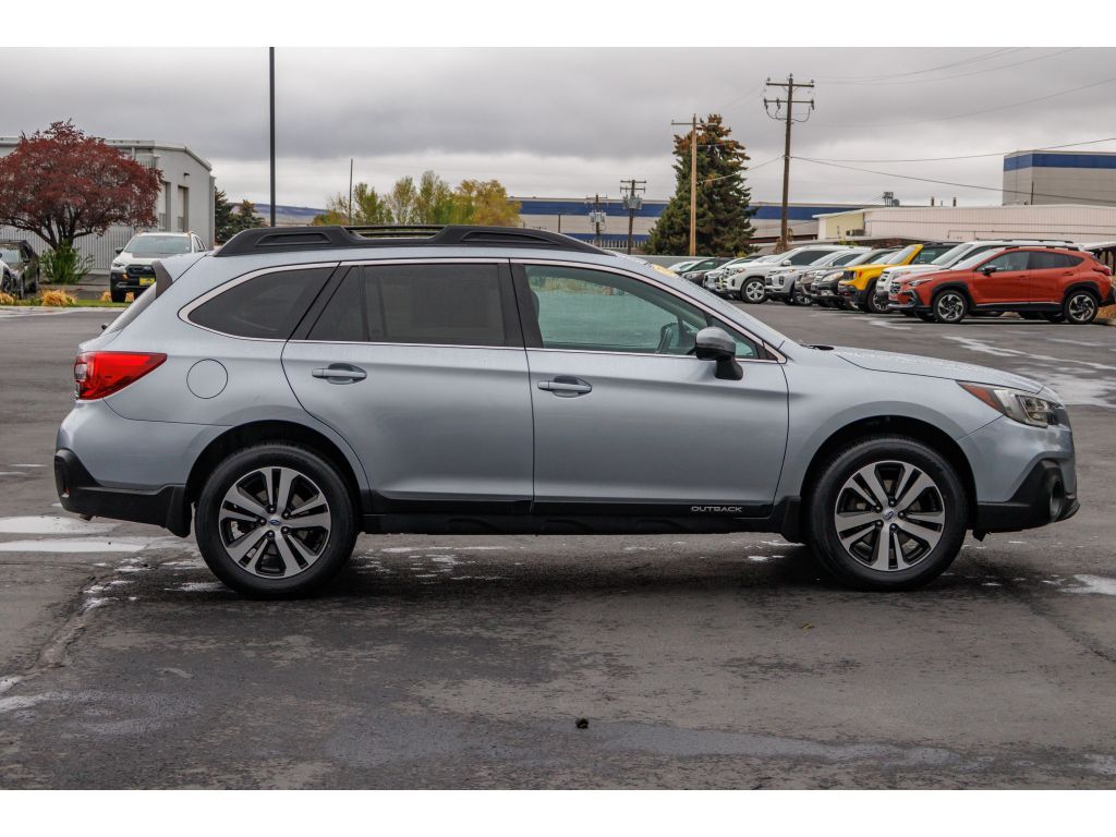2018 SUBARU OUTBACK 3.6R Limited