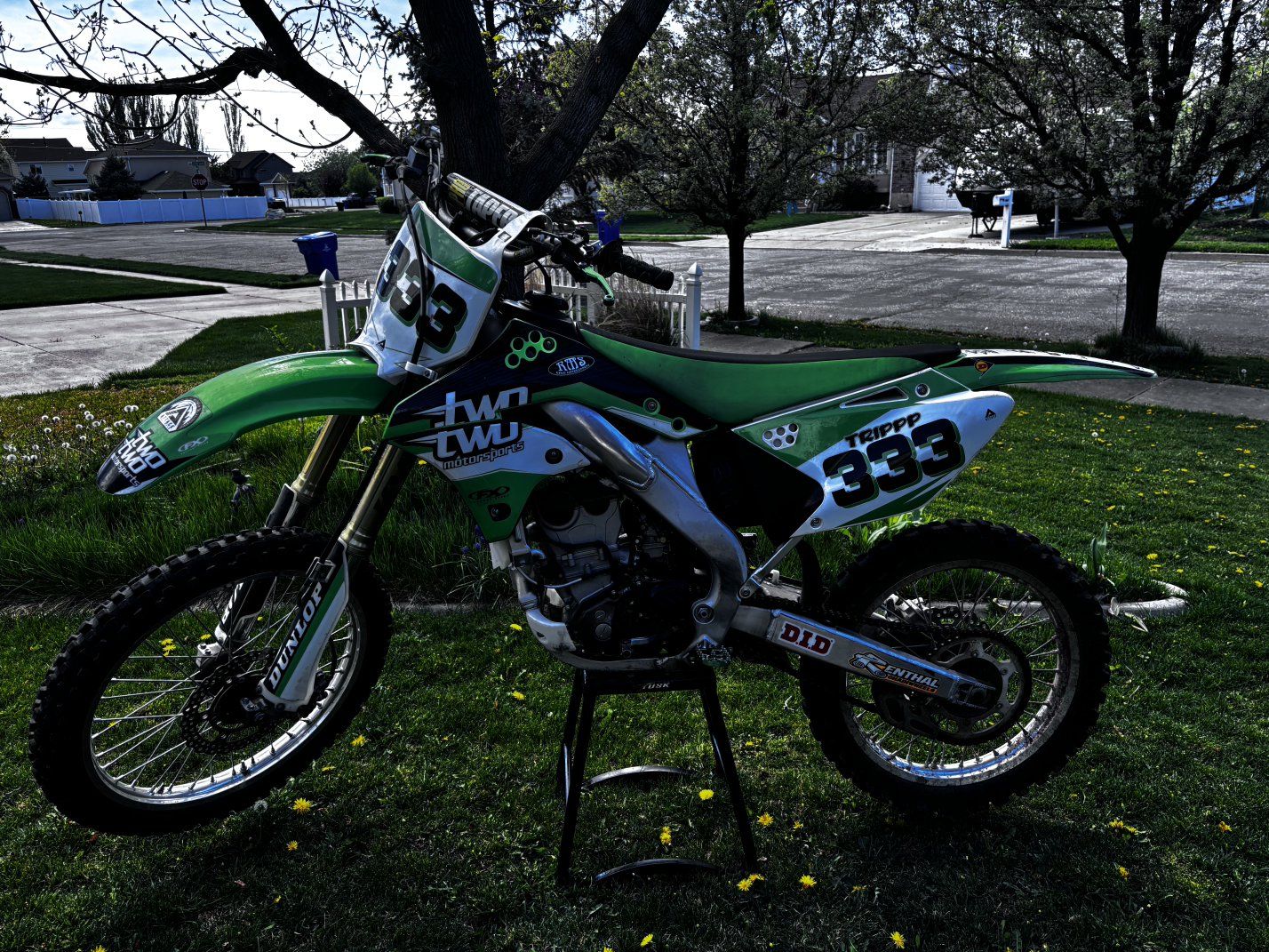 Kawasaki KX Motocross Dirt Bike - Green/White #333
