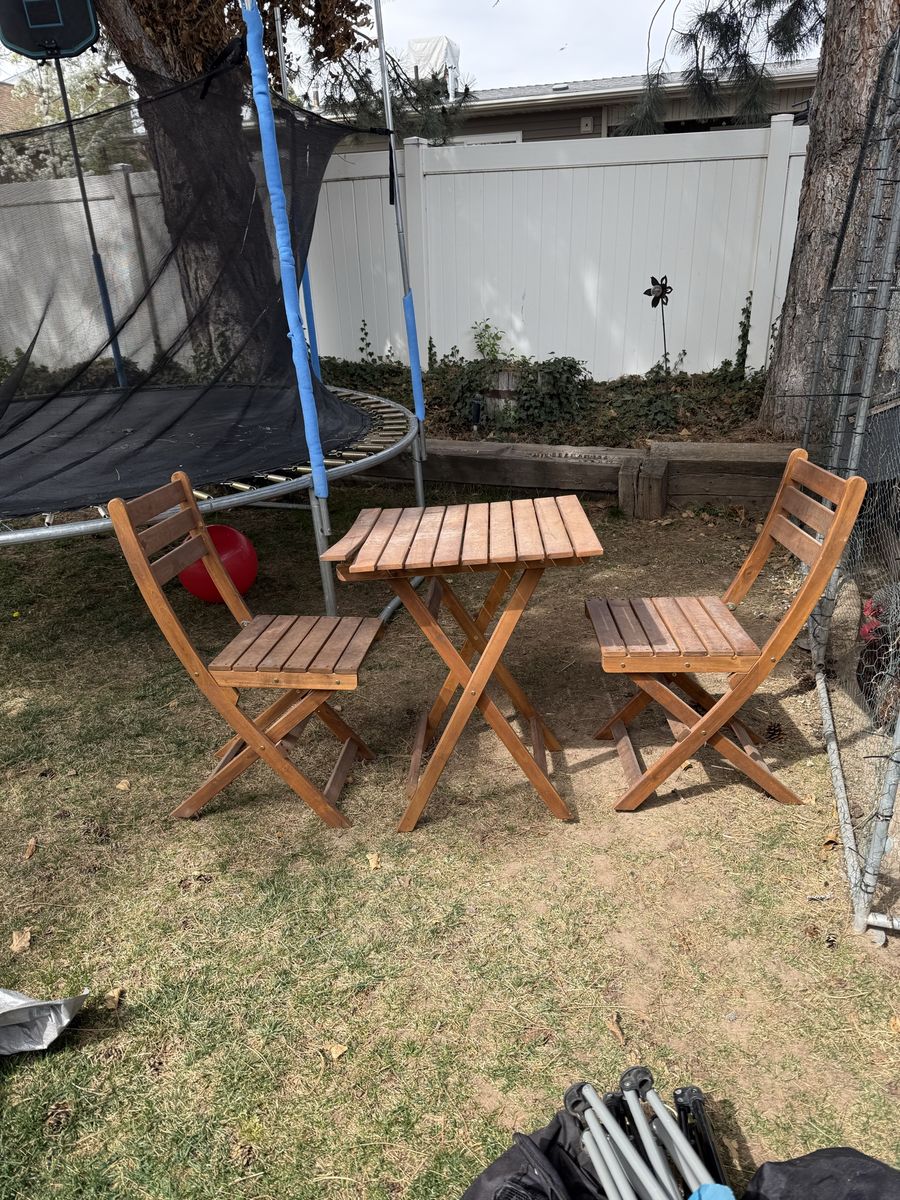 Outdoor Table And Chairs