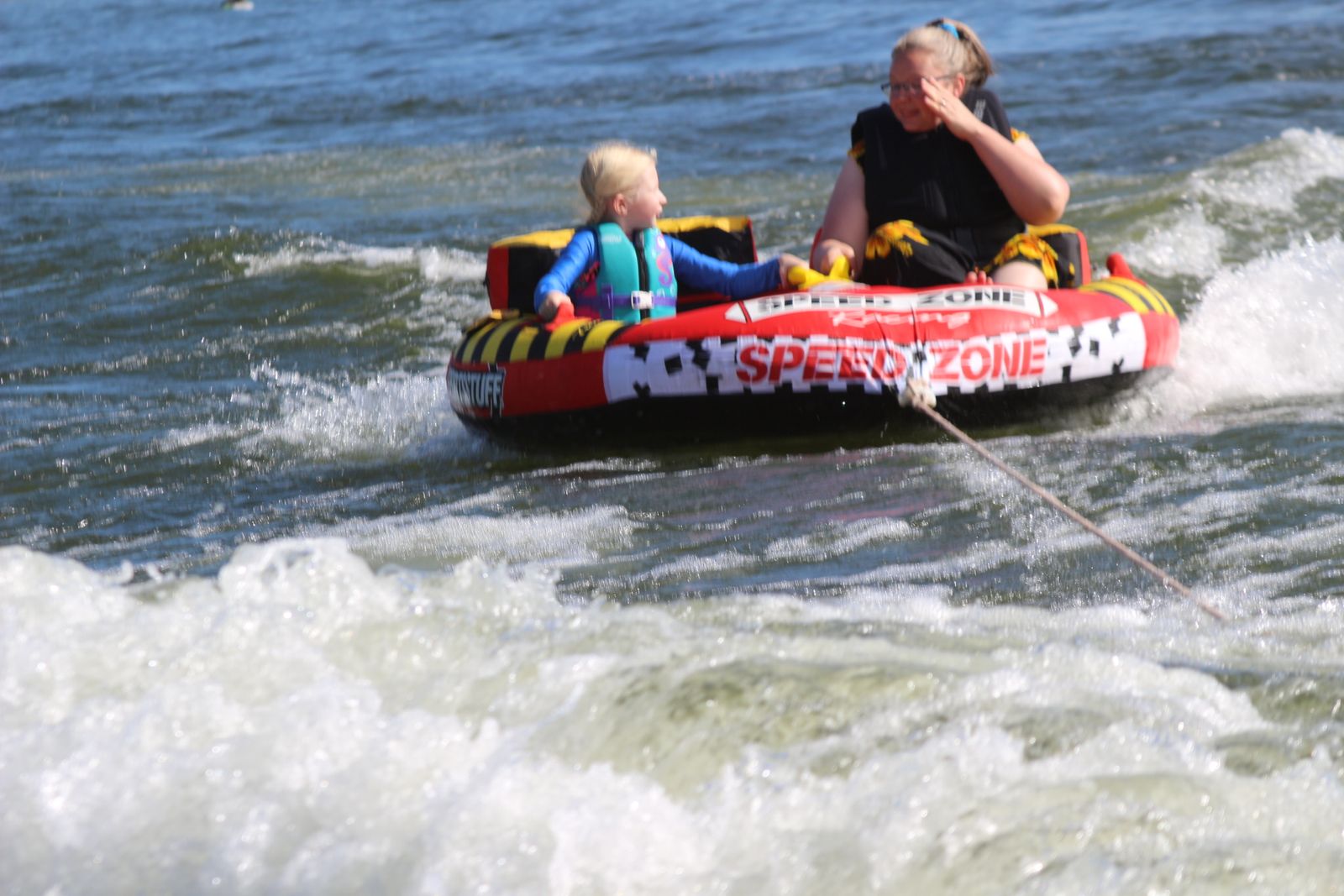 Bayliner Maxum