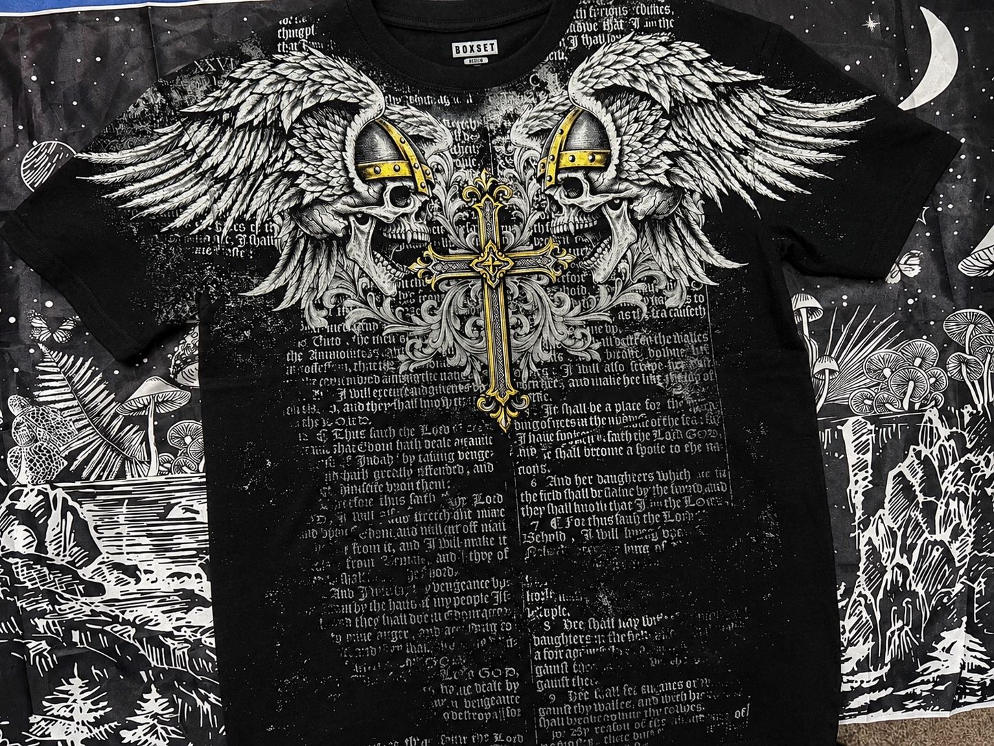 Y2K Graphic T-Shirt | Streetwear | Size M
