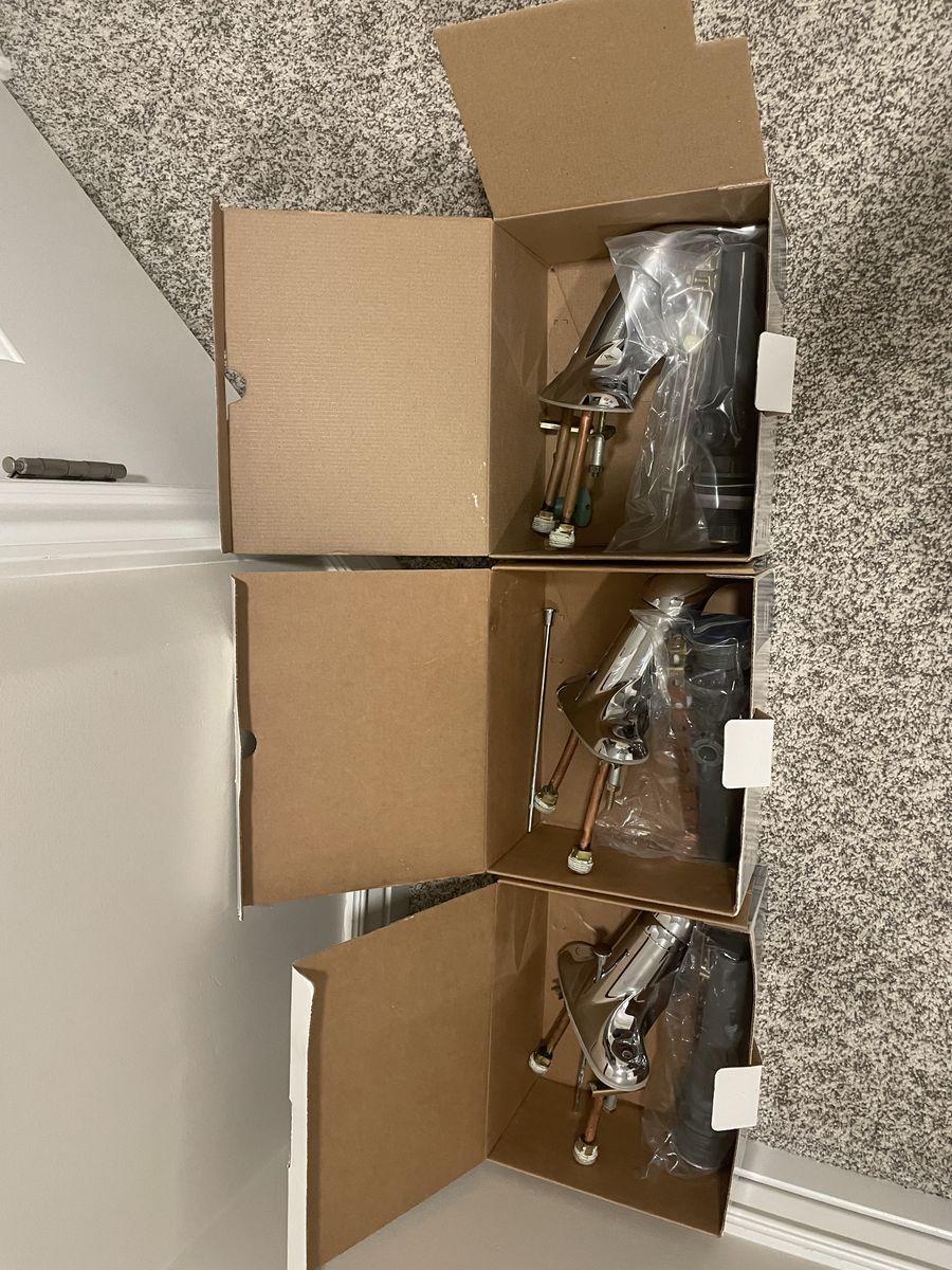 3 Moen 4600 centerset bathroom Faucets