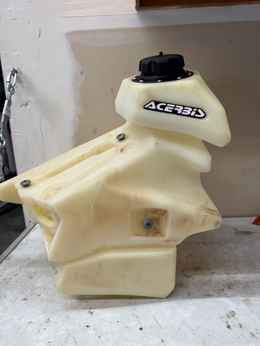 Acerbis 3.1 Gal Fuel Tank