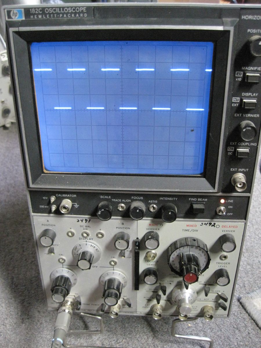 HP 182C Oscilloscope mainframe with plug-ins