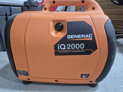 Generac iQ2000 Portable Inverter Generator - 1600 Running Watts/2000 Starting Watts