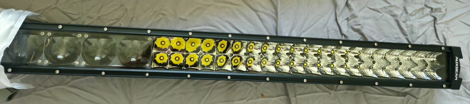 Main image 3