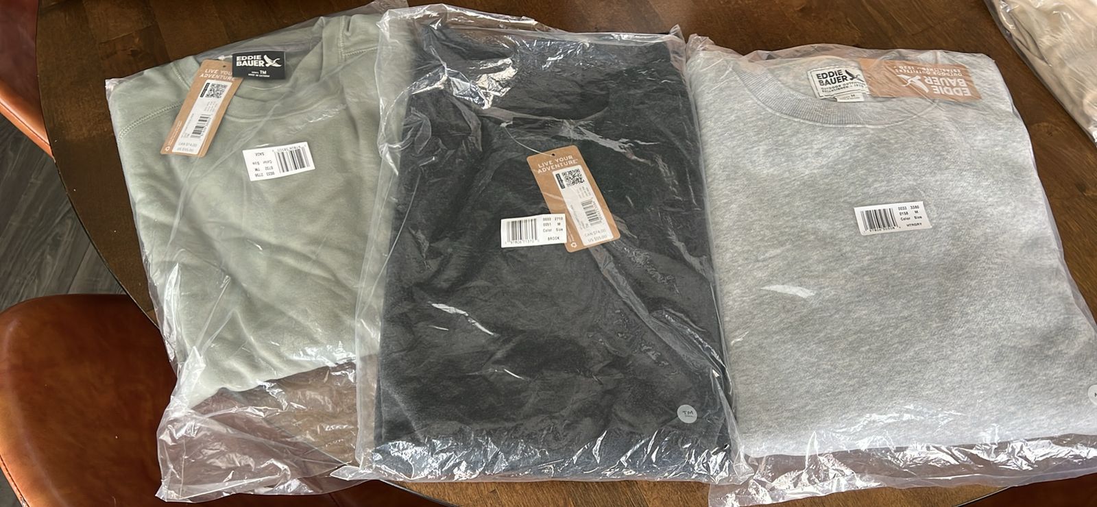 Eddie Bauer Men's Crew Neck Sweatshirt - Sage Green, Black, & Grey (Size M)