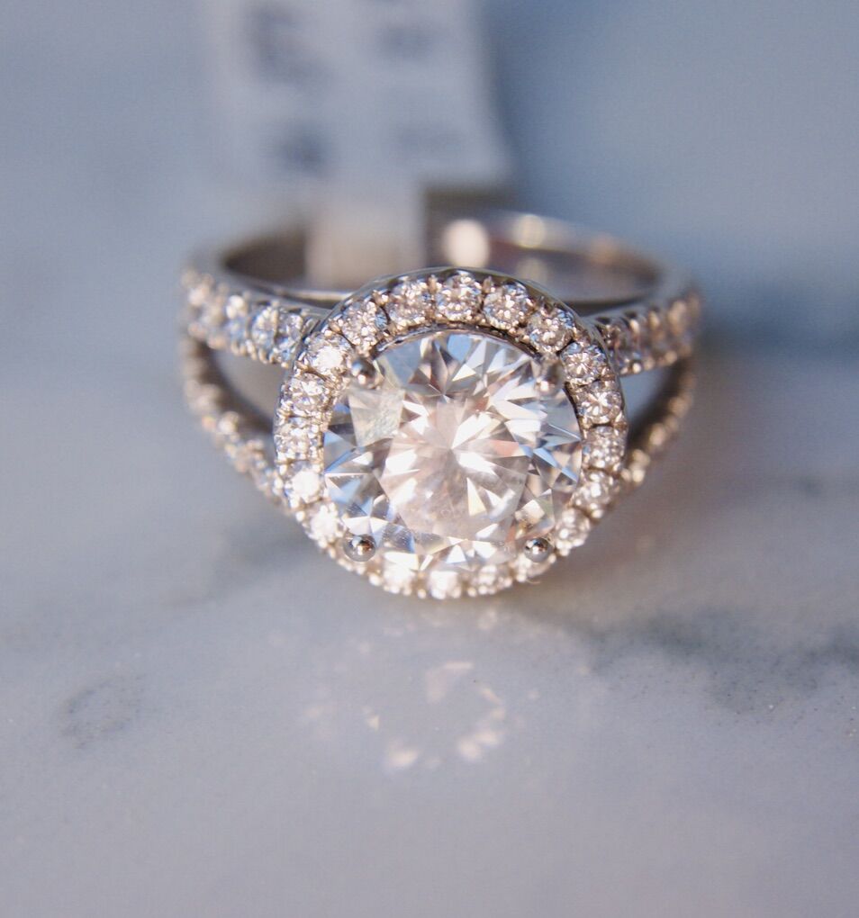 2.75CTW LAB Round Brilliant Split Shank Halo Engagement Ring – 14K White Gold, E/VS1, IGI Certified