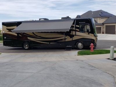 2014 Fleetwood Excursion 35B Class A Diesel
