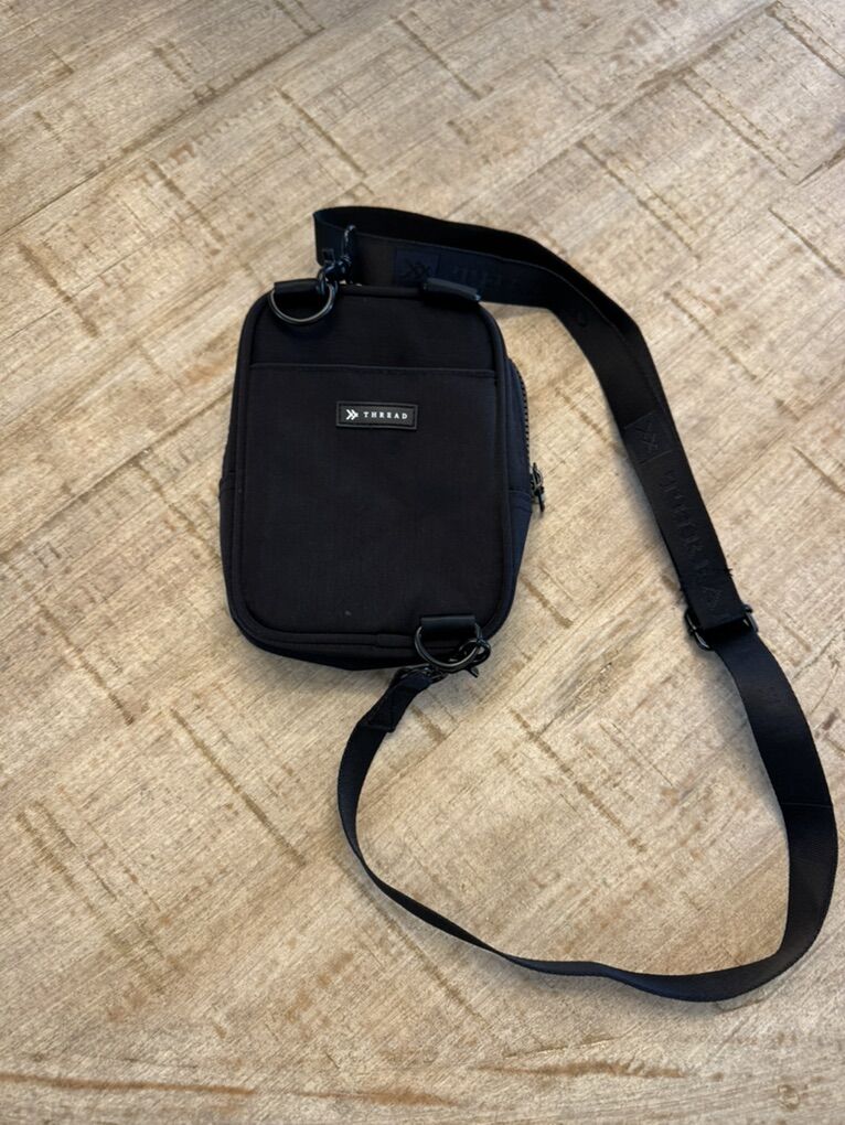 Thread Wallet Crossbody
