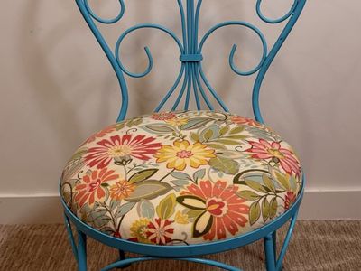Decorative Blue Metal Accent Chair with Floral Cushion - Charming Furniture Piece