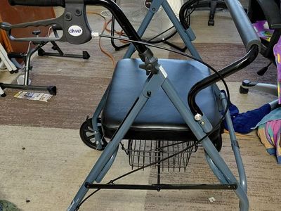 Chair with wheels