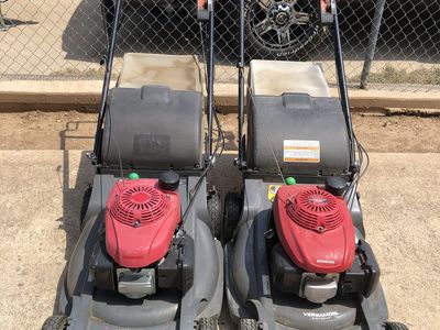 (2) Honda HRXZ217 mowers for sale, $1000
