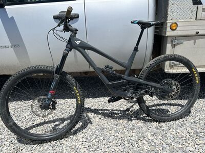 2019 YT Capra XXL