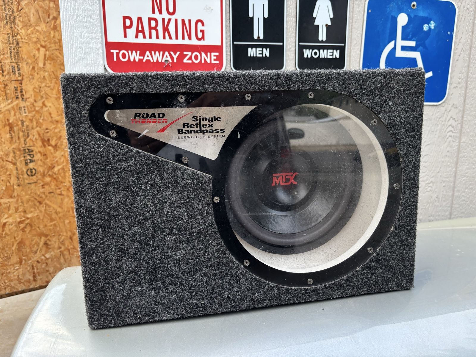 Old School 10" MTX Road Thunder Single Reflex Bandpass Subwoofer