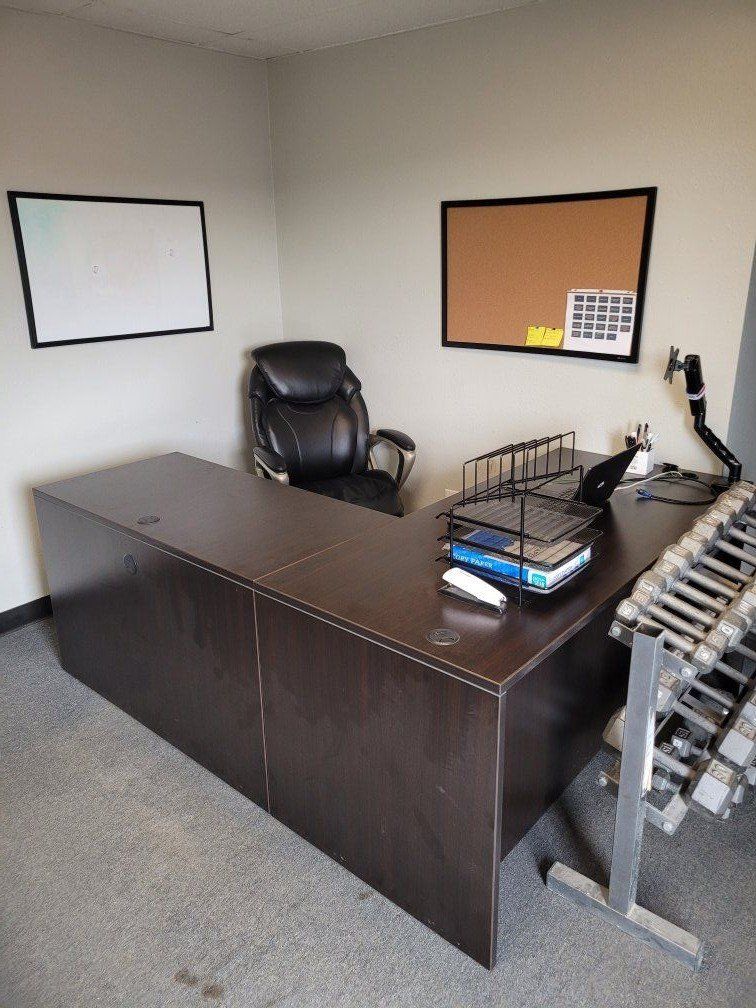 Office set. Desk, chair and file cabinet