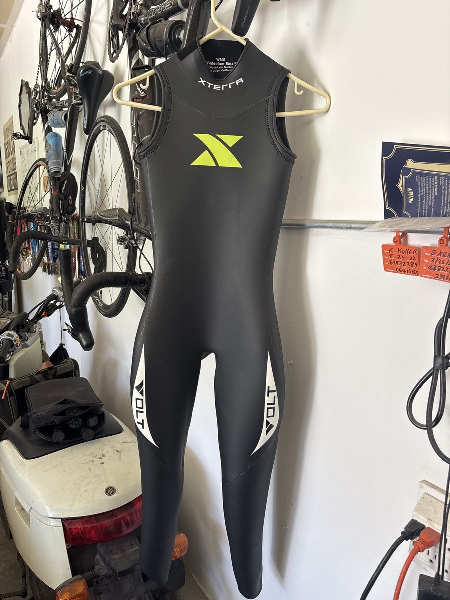 Women’s Xterra Wet Suit, Medium Small