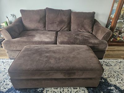Oversized Couch w/ Ottoman
