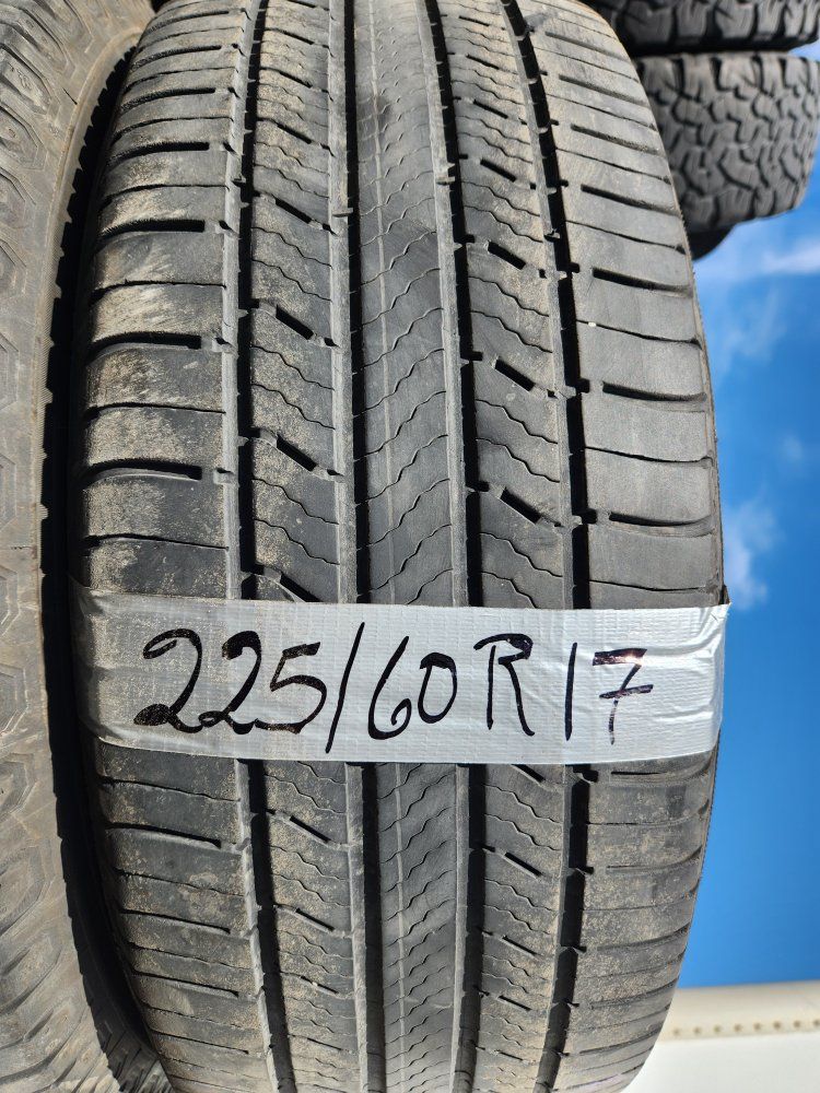 225/60r17 michelin x tour