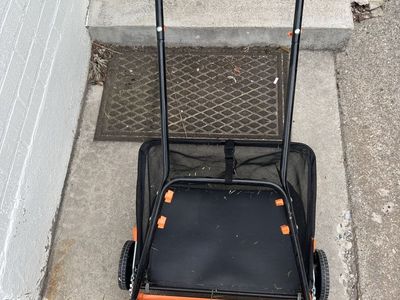 LawnMaster 18" Reel Push Mower with Grass Catcher - Manual Lawn Mower