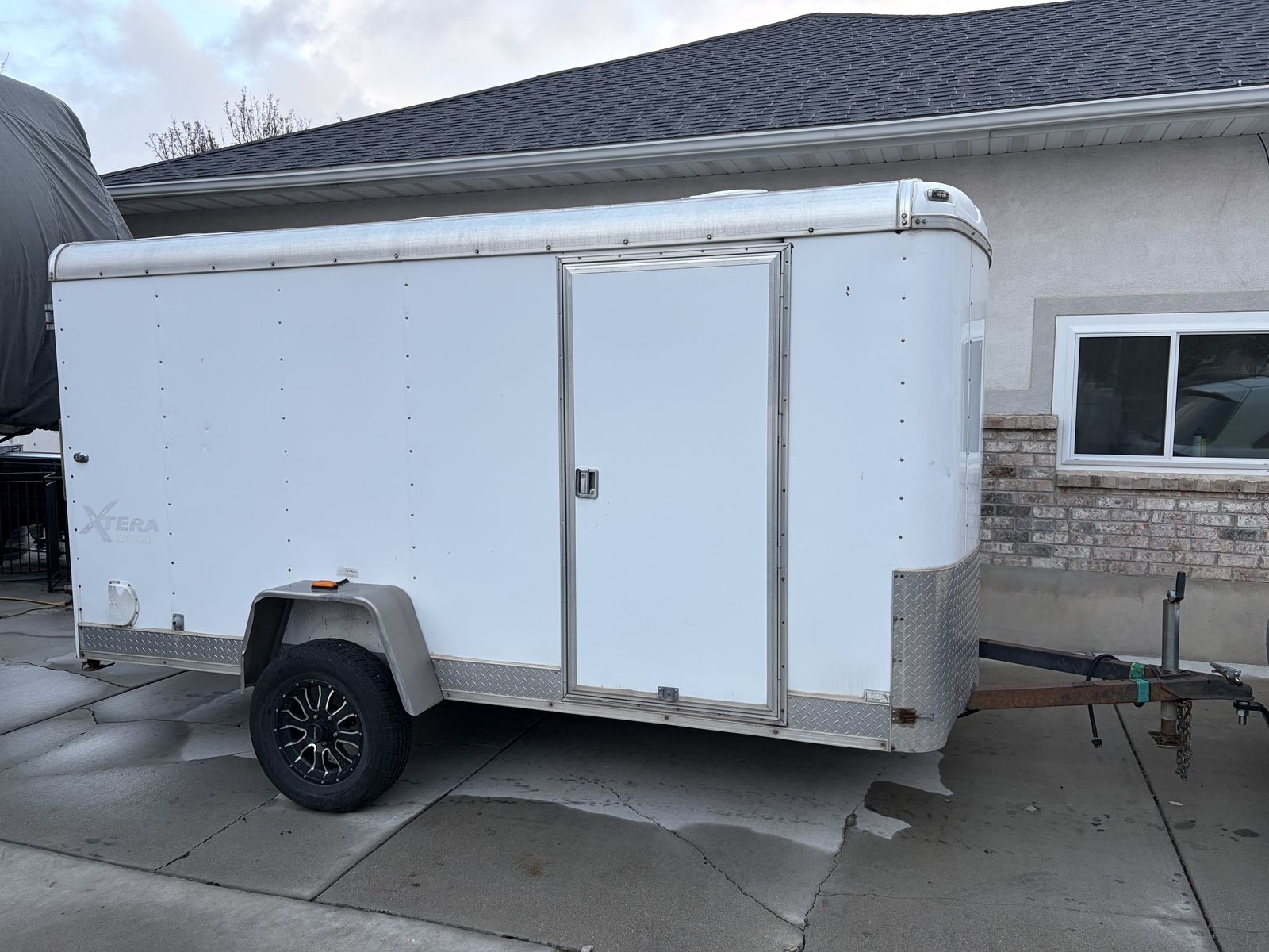 6x12.5 enclosed trailer