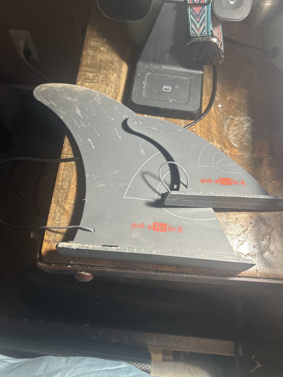Found paddle board fins