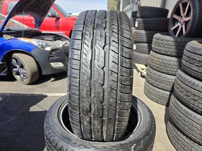 SET 215/45ZR17 ROAD HUGGER ULTRA