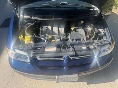 2000 Dodge Grand Caravan SE