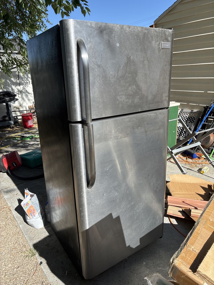 Frigidaire Top Freezer Refrigerator - Stainless Steel Finish