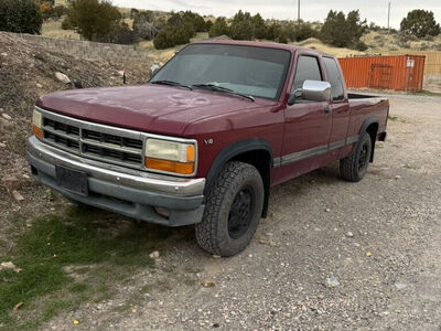 1996 DODGE DAKOTA SLT
