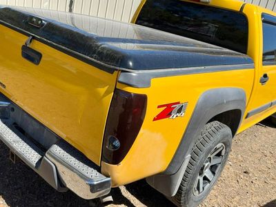 2006 Chevy Colorado 3.5 4x4 parts truck