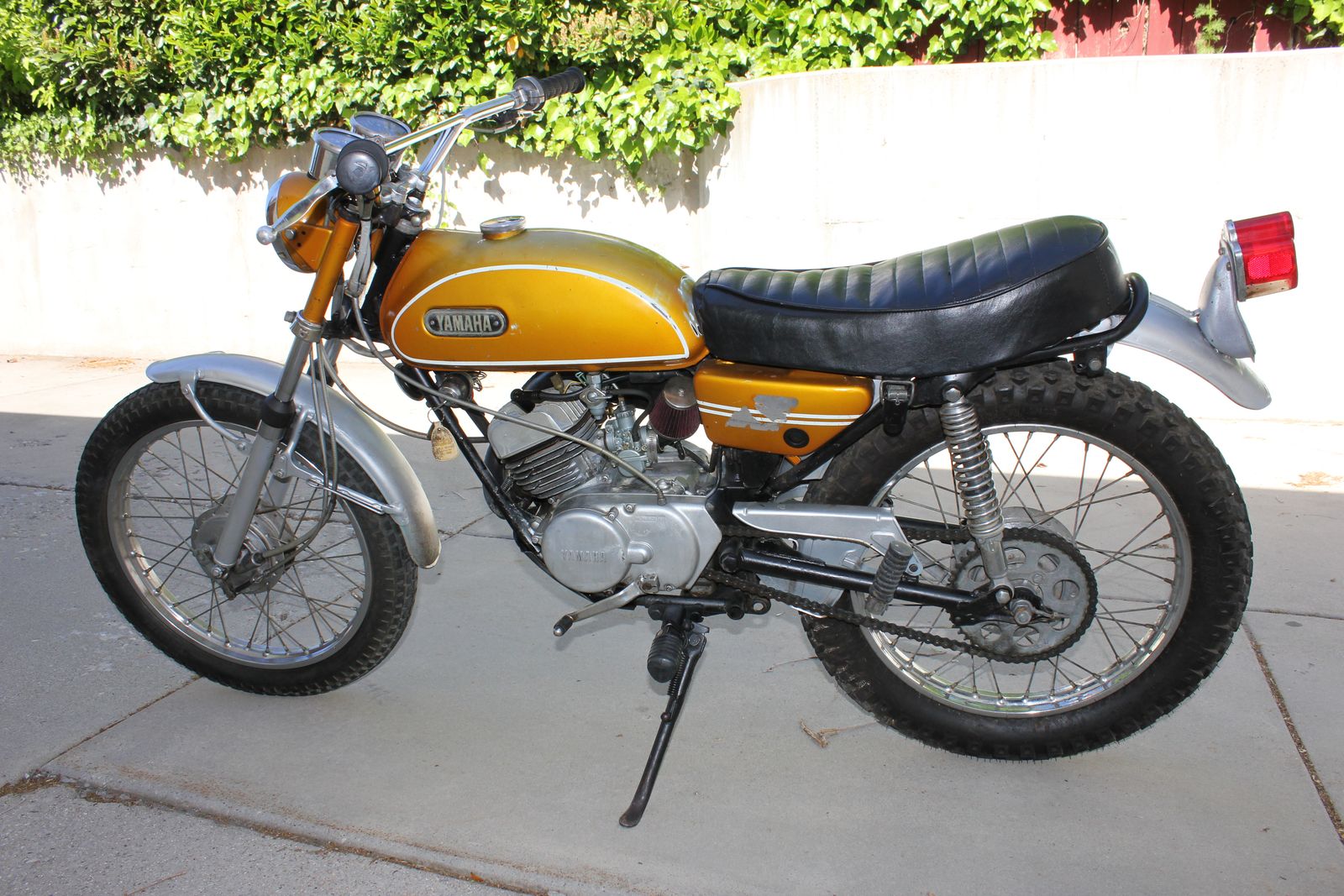 1969 Yamaha HT1 90