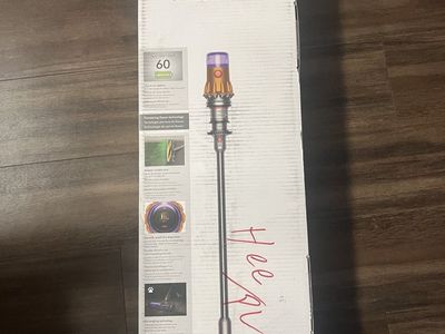 Dyson V12 Detect Slim- New ( Open Box)