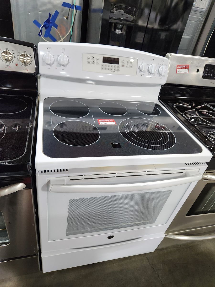 GE White Electric Range Stove with Glass Cooktop & Oven