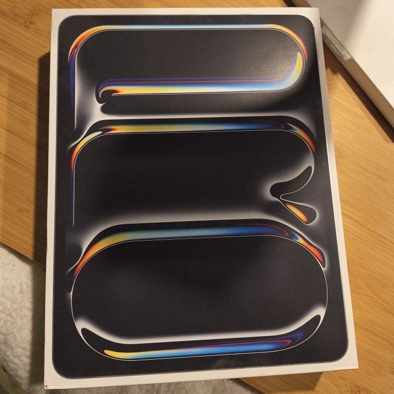 iPad Pro 13-inch (M5)