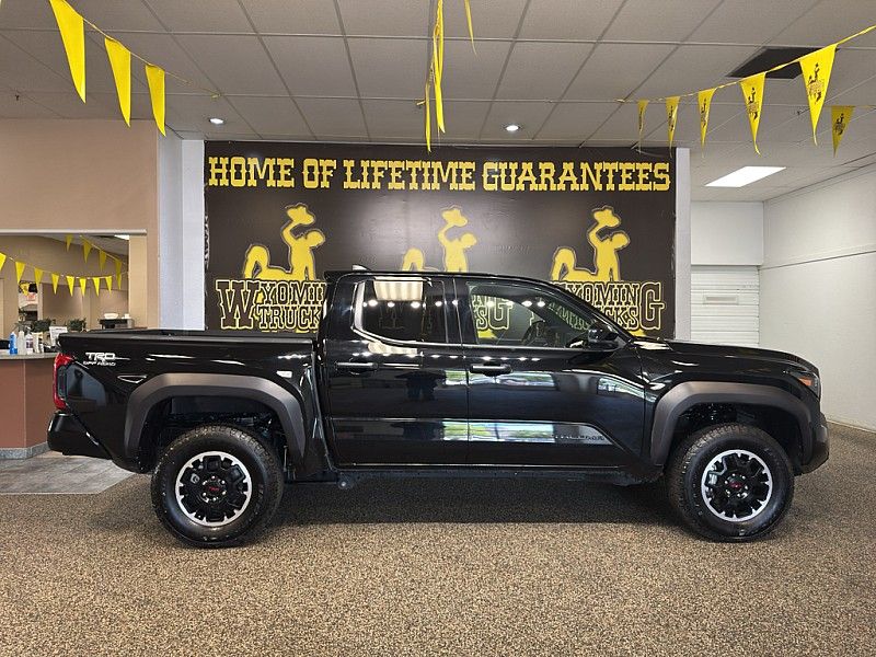 2025 Toyota Tacoma TRD Off-Road