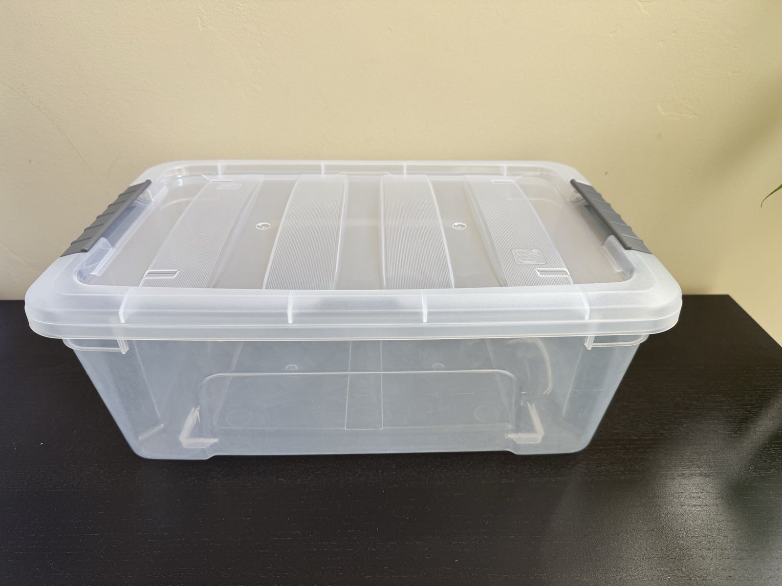 IRIS Buckle Up Storage Set 12.9 Quart Clear-Set of 5 Boxes