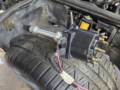 Pertronix D1020 distributor. For small cap Chevrolet with computer control (TBI, TPI).