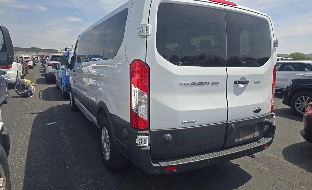 Main image 4