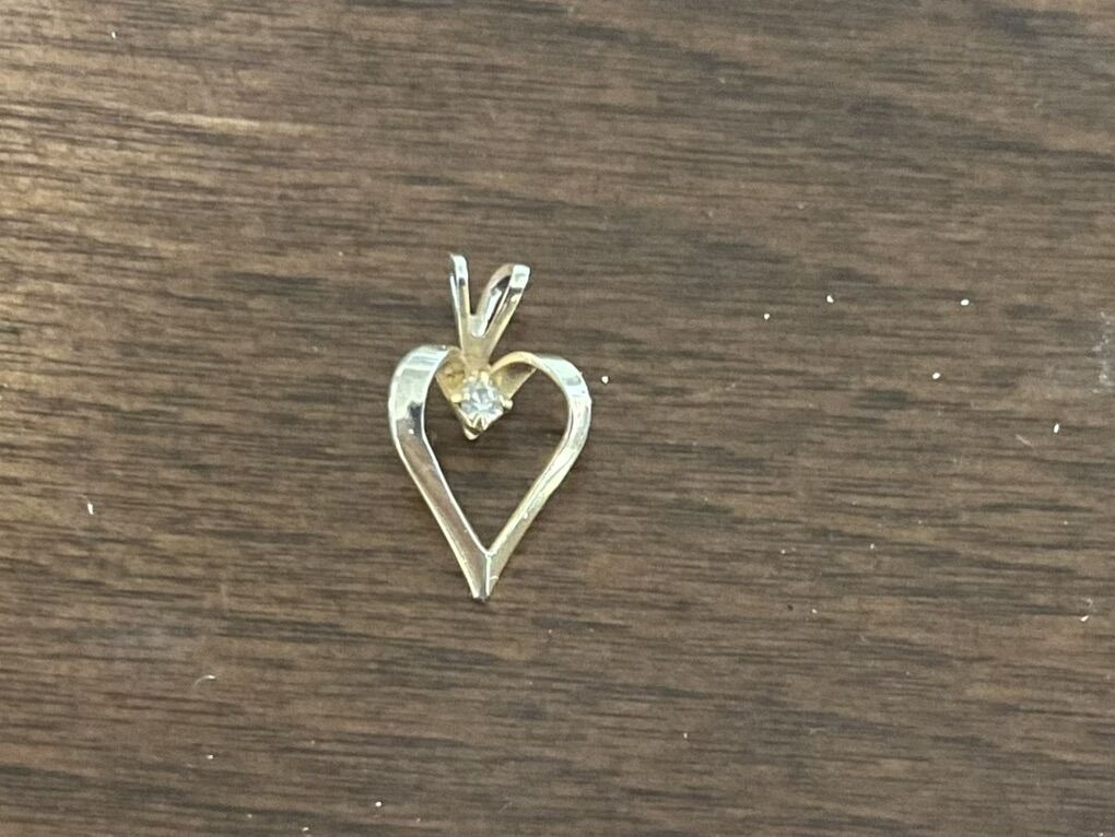 Really Small Gold Tone Heart Pendant W/Clear Stone