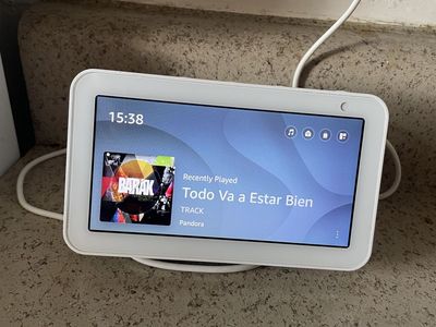 Amazon Echo Show 5 (1st Gen) Smart Display with Alexa - White