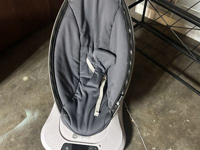 Baby bouncer
