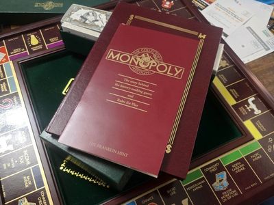 Franklin Mint The Collector's Edition Monopoly Board Game - Complete, never been used. still I'm packaging