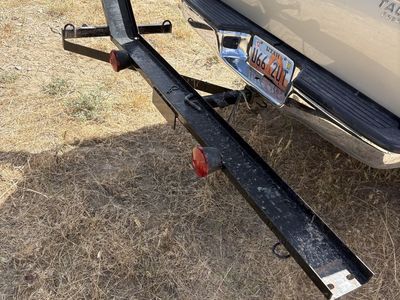 Motorcycle hitch mount