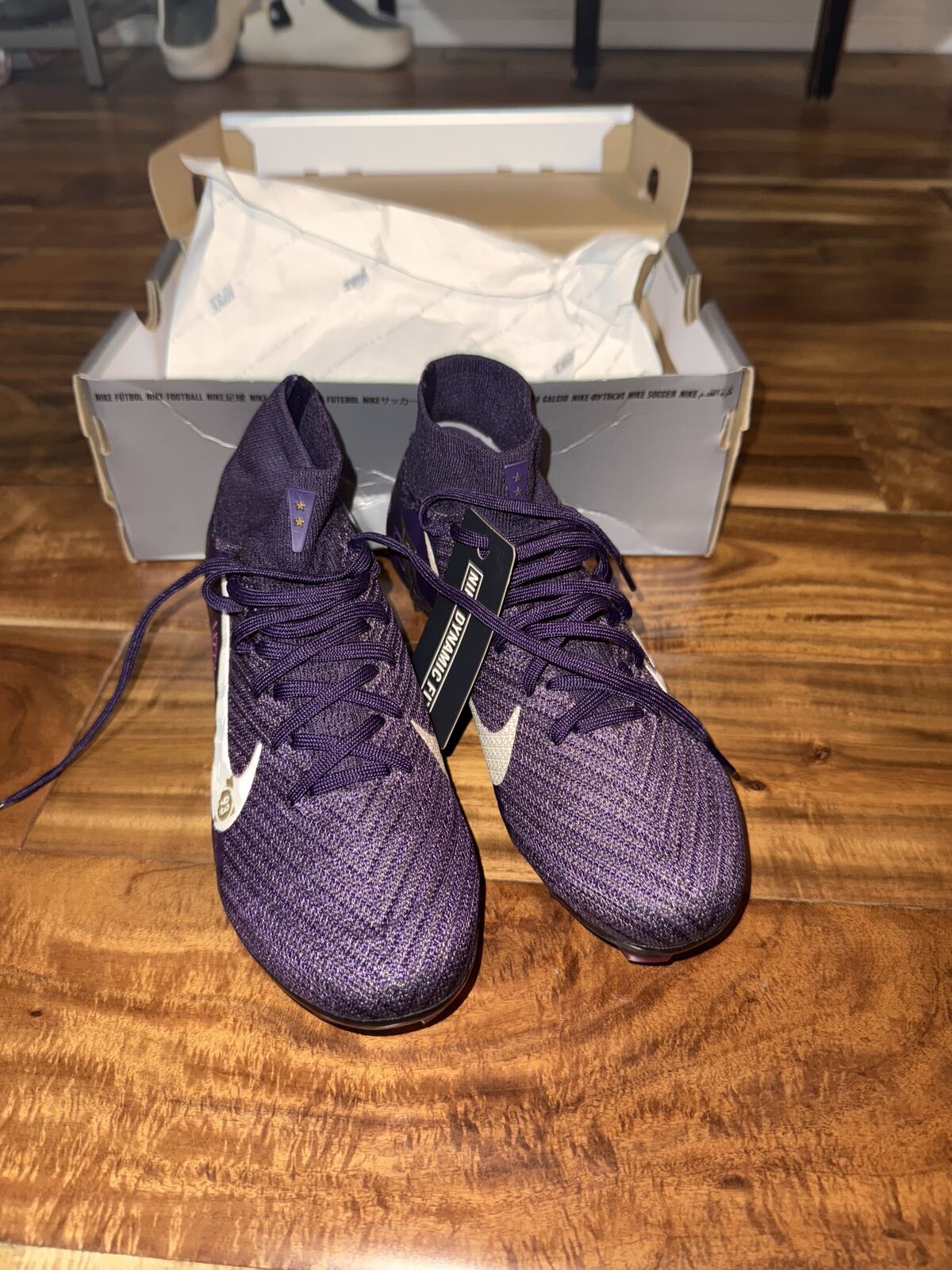 New Women Soccer Cleats Size 6.5 Nike Superfly 10 Elite