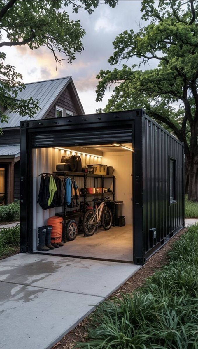 20’ Shipping Container for Sale | Backyard Storage | Conex Box | Storage Container | Job Site Storage | One Trip |