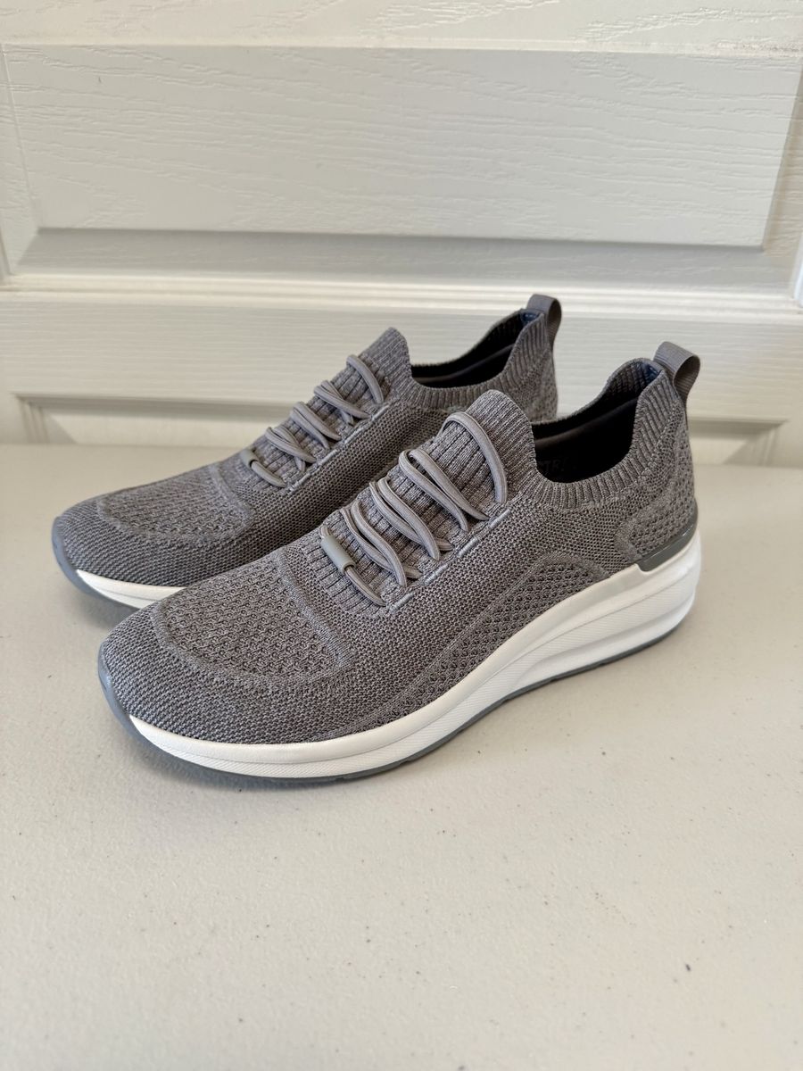 Women’s 8 Sketchers Billion Woven Walks Slip-On Sneakers Shoes